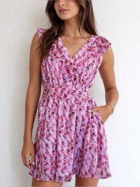 BCBGeneration Passion Pink V Neck Dress Size 4 Pockets Lined Spring Summer Dress